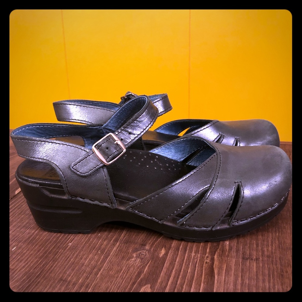Silver gray Sanita Dansko Mary Jane clogs size 36